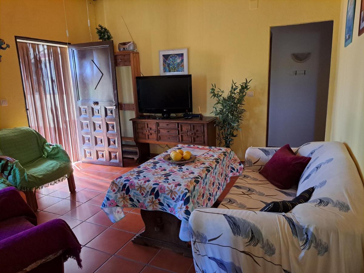 Finca-vallestares Apartment *